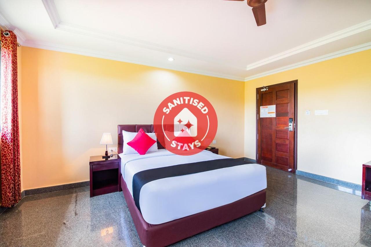 Capital O 22439 Ratna Forever Hotel Karkal Ngoại thất bức ảnh
